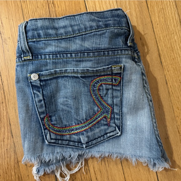 Rock & Republic Pants - ROCK & REPUBLIC Y2K CUTOFF JEAN SHORTS